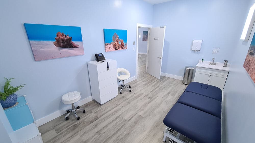 Open MRI suite at Cayman Medical
